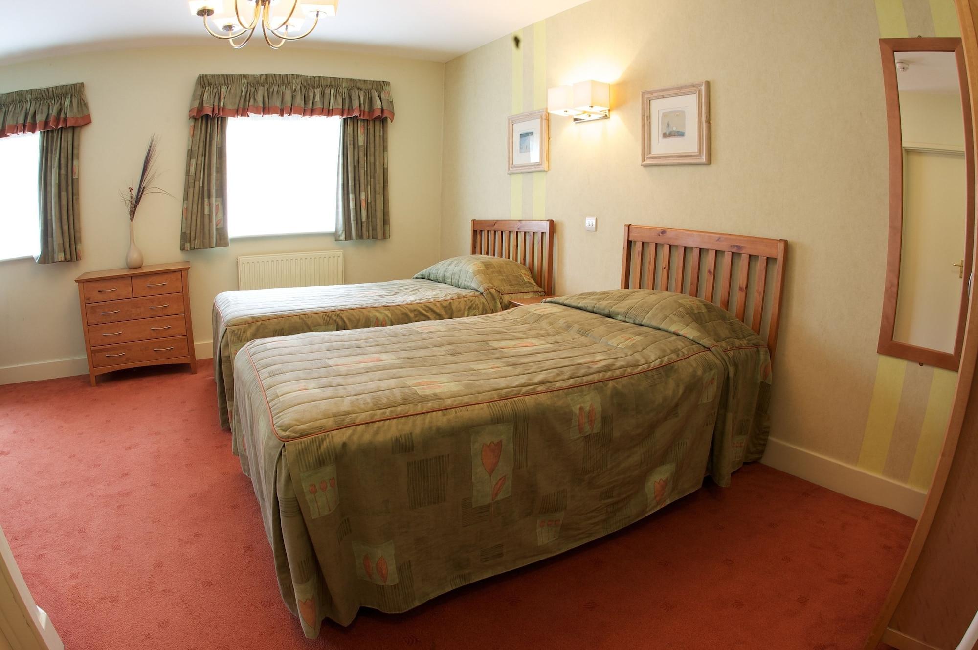 1843 Hotel