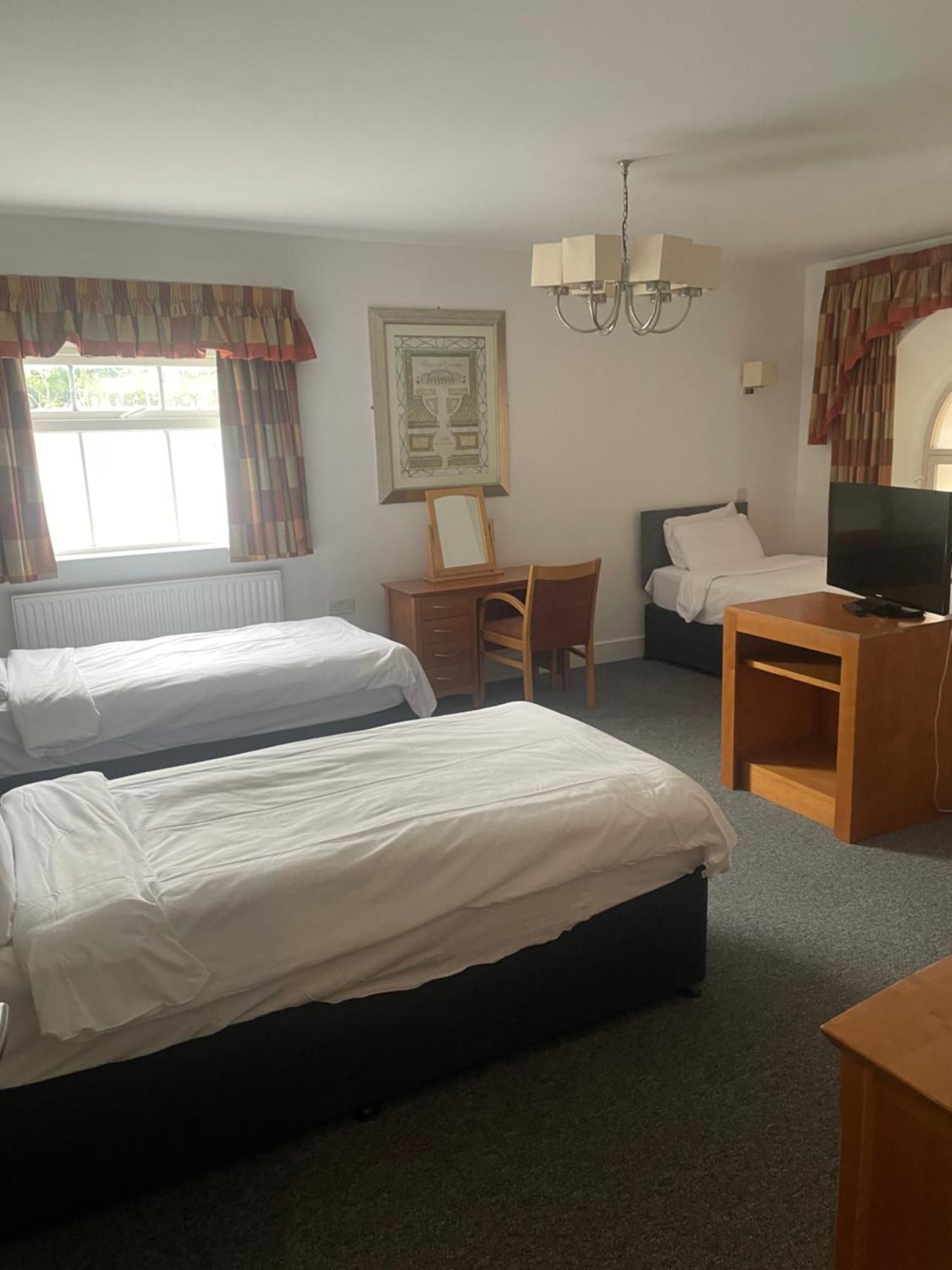 Hotel 1843 Reading
