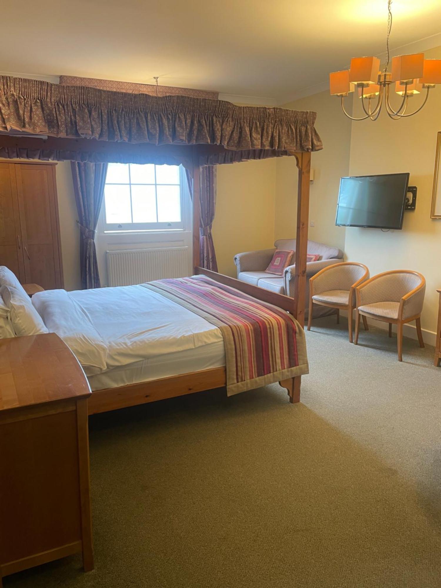 Hotel 1843 Reading