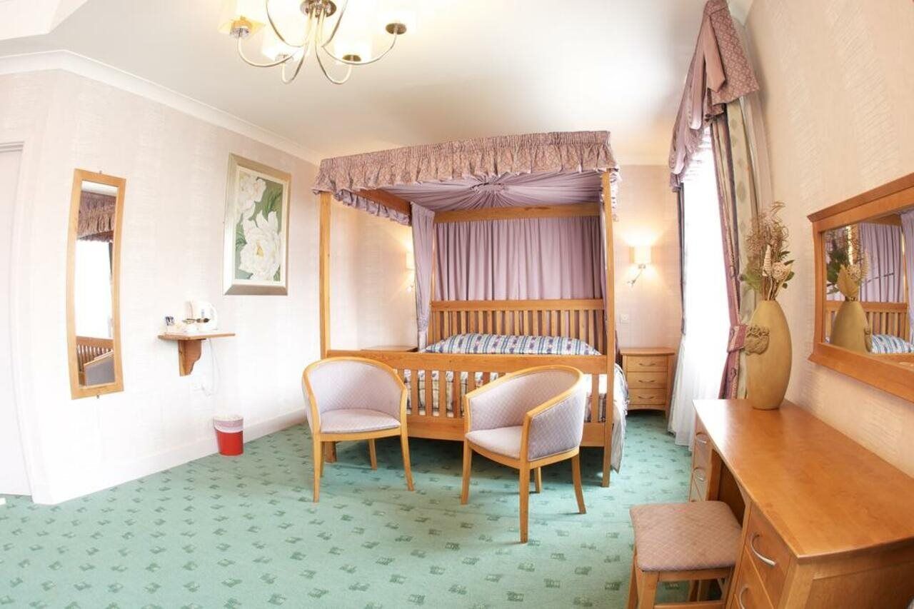 Hotel 1843
